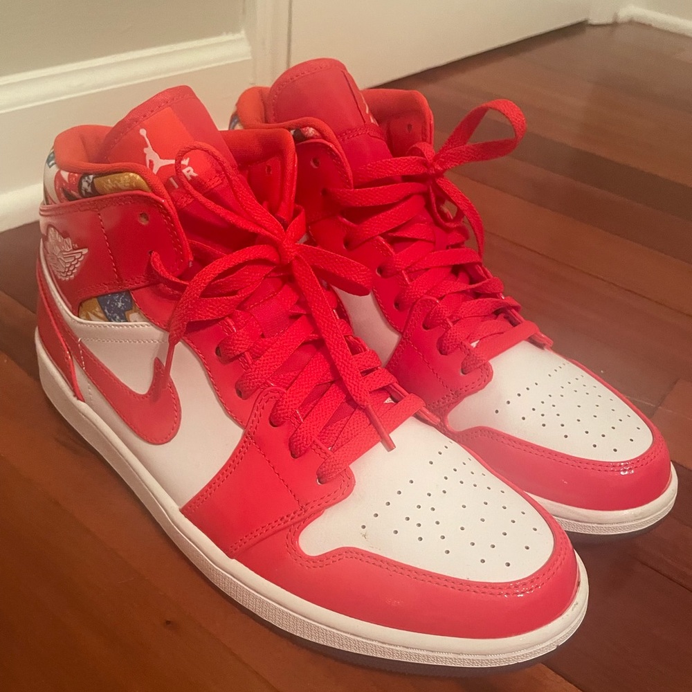 Air Jordan 1 Mid Gets Swathed in Geometric Prints